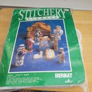 Vintage 1989 Bernat Yarn Stitchery Nativity Scene Kit